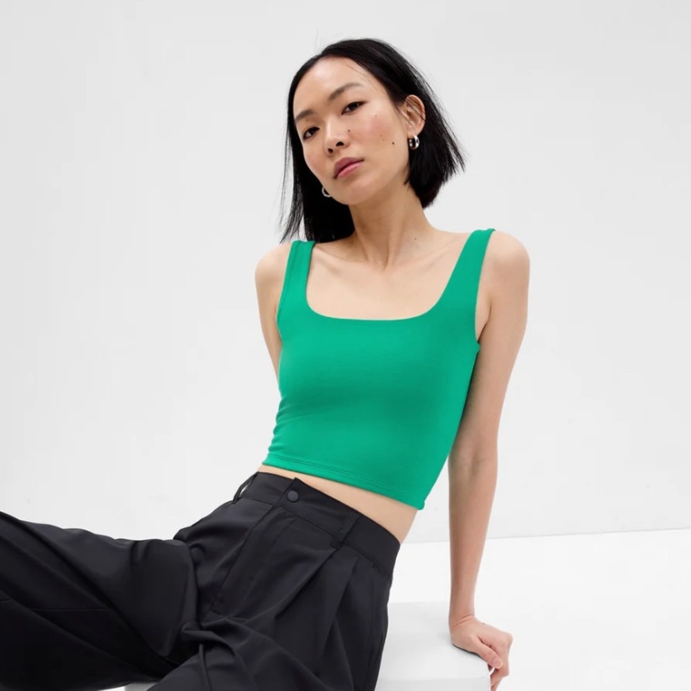 GAP crop tank top